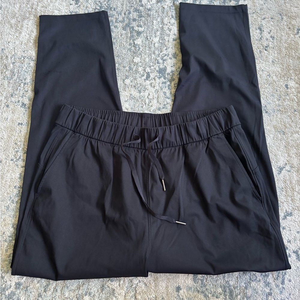 Ajisai Women’s Athletic Black 7/8 Joggers